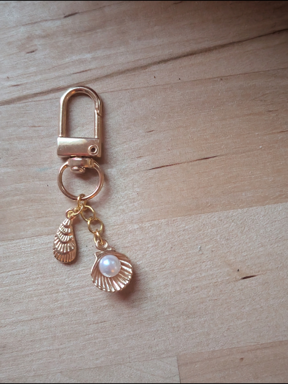 Gold Shell & Pearl Keychain Charm